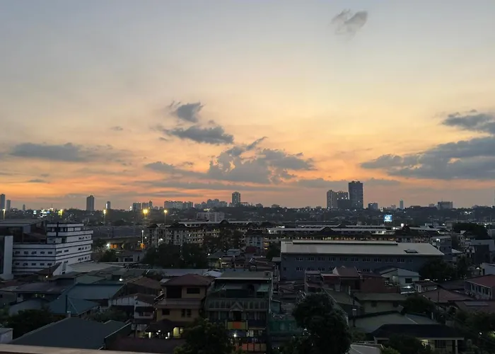 Bali-inspired In Pasig Aparthotel